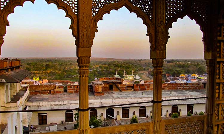 Delhi, Jaipur, Agra with Karauli Vacation Package