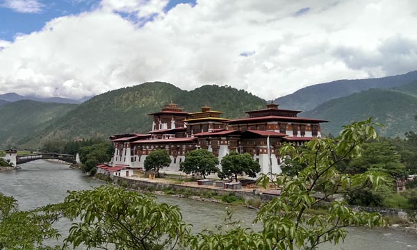 India and Bhutan Tour Package India and Bhutan Tour Package