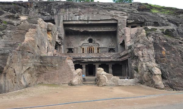 Ajanta Ellora Caves Tour Package