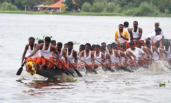 Snake boat race in the Kerala - Nehru Trophy Snake boat race in the Kerala - Nehru Trophy